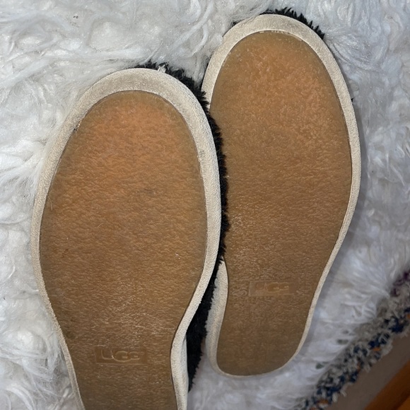 Ugg Ricci Faux-Fur Slip-on Sneakers, Size 8 - Picture 8 of 9